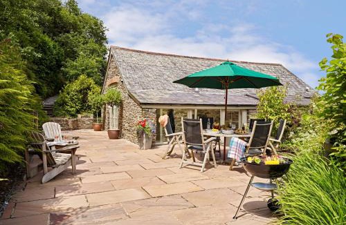 Totnes House | Garden House