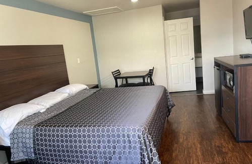 Prospect Hill Hotel | Garden Inn Motel
