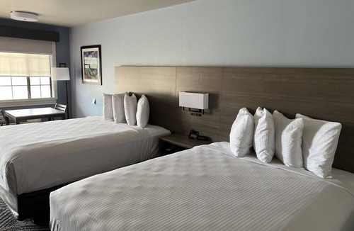 Bruni Hotel | Garden Inn & Suite
