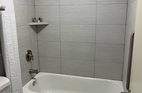 Bruni Hotel | Garden Inn & Suite