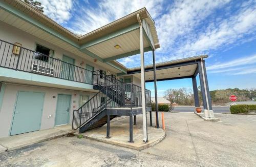 Mount Berry Hotel | Garden Inn & Suites