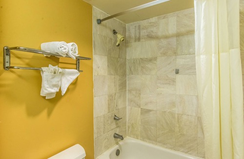 Russett Hotel | Garden Inn