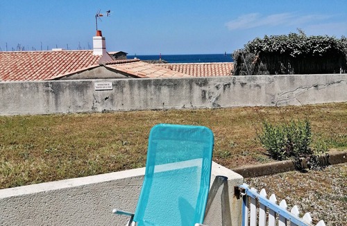 Noirmoutier-en-l'Ile Apartment | Garden-level 4 pers near beach and port Noirmoutier