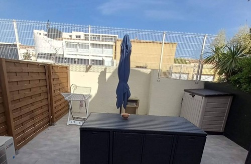 Cap d'Agde Condo | Garden level with 25m2 terrace