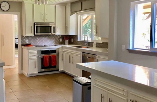 Carmichael House | Garden Oasis Contemporary Condo
