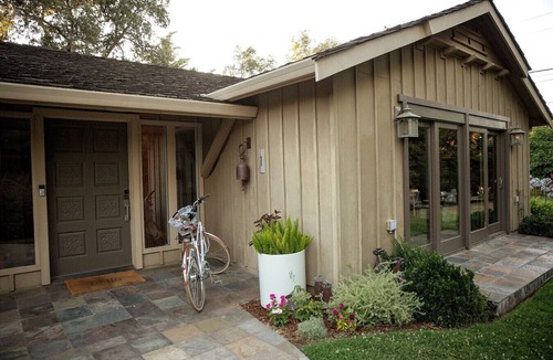 Carmichael House | Garden Oasis Contemporary Condo