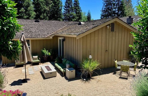 Carmichael House | Garden Oasis Contemporary Condo