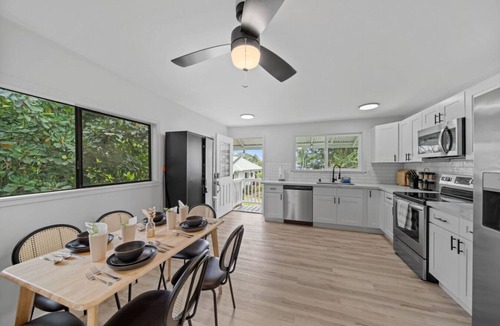 Hilo Cottage | Garden Oasis, Walkable to Downtown Hilo