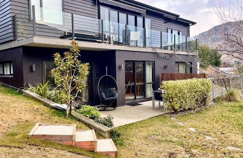 Arthur's Point House | Garden Of Eden