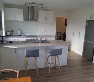 Otaki Apartment | Garden Retreat