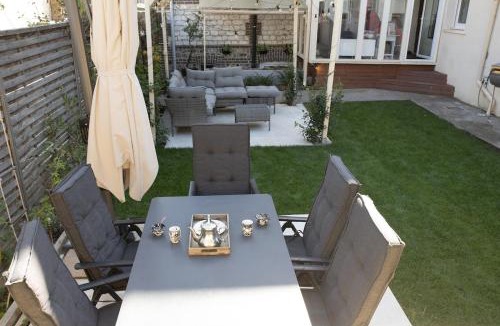 Caudebec-les-Elbeuf House | Garden Spa