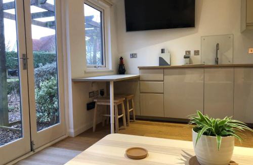 Wallingford House | Garden Studio