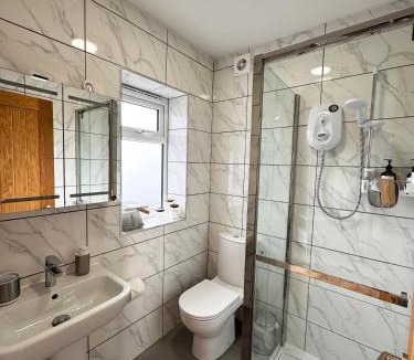 Henbury Apartment | Garden Studio