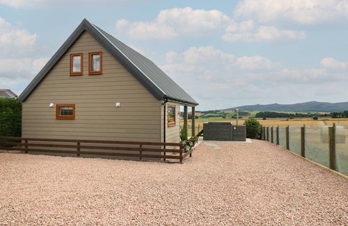 Insch Cottage | Garden Studio