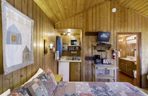 Eastsound Resort | Garden Studio Partial View - 1 min walk to prime west-facing beach