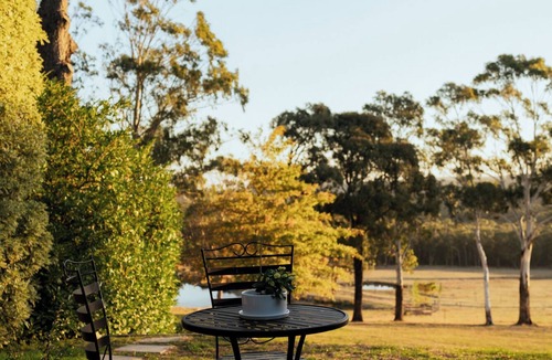 Woodend House | Garden Suite | Mount Macedon Winery