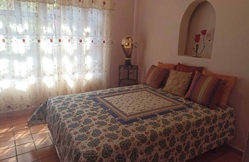 Villa Coapa Apartment | Garden Suite, a few blocks from the Azteca Stadium