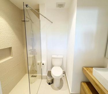 Yamasa Apartment | Garden Suite Vista Golf E-105