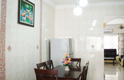 Bentong House | Garden Vacation Suite