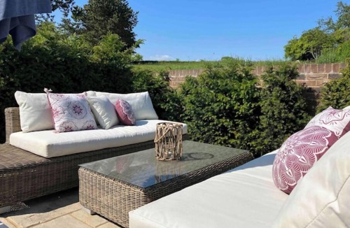 Shoreham Apartment | Garden View Apartment