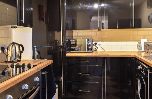 Sneaton Cottage | Garden View Apartment