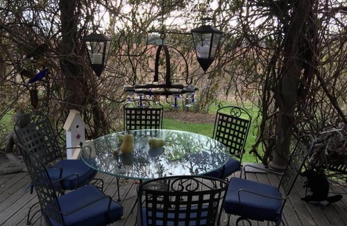 Historic Old Town House | Garden View – Shared Bathroom