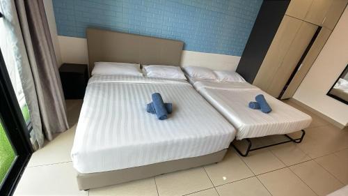 Genting Highlands Apartment | Garden View Studio at Midhills