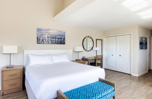 Rio del Mar Hotel | Garden View Studio Suite