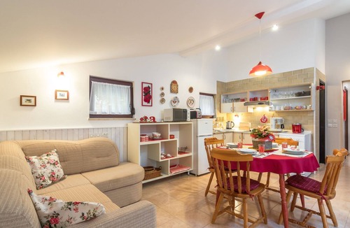 Fuskulin Apartment | Garden with pool and barbecue, air conditioning, wifi, quiet location