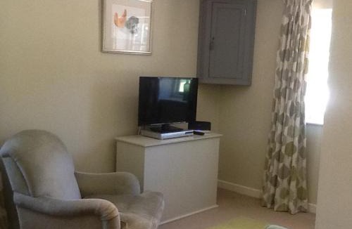 Laverton House | Gardeners Cottage