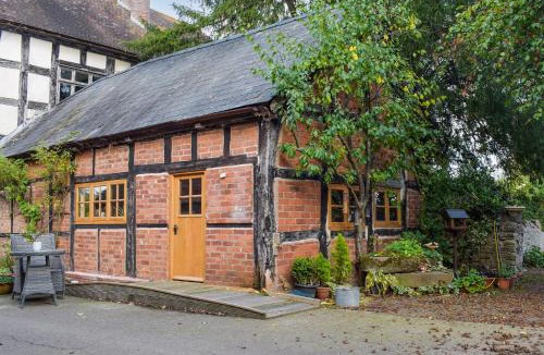 Woolhope House | Gardeners Cottage