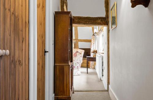 Woolhope House | Gardeners Cottage