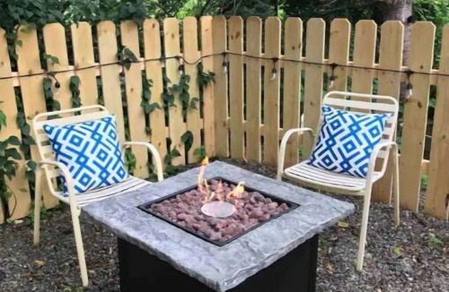 Hudson Cottage | Gardner Cottage with private patio