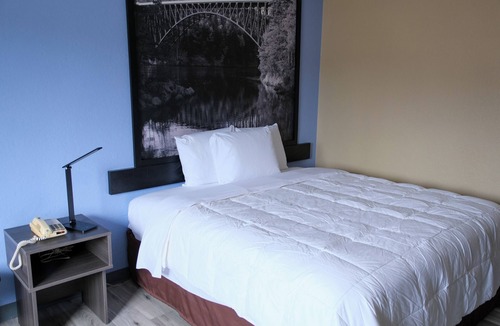 Gardner Hotel | Gardner Inn