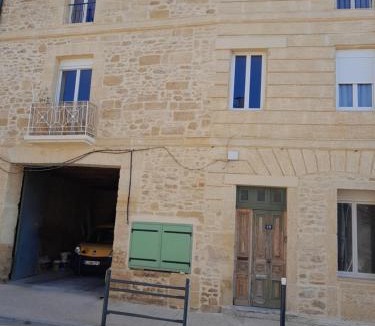 Remoulins Apartment | Gardon