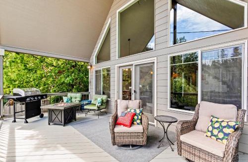 Sagle House | Garfield Bay View Home