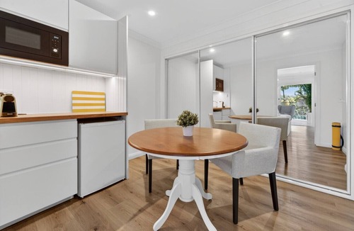 Forestville Apartment | Garigal Studio 1br Unit with Pool Access