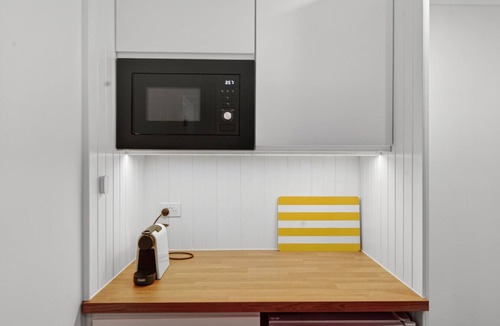 Forestville Apartment | Garigal Studio 1br Unit with Pool Access