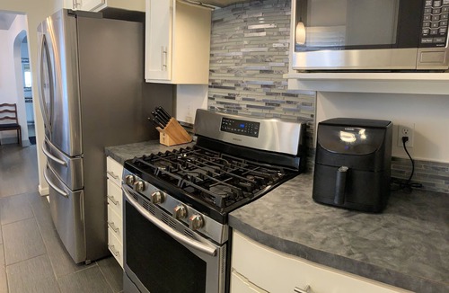 Northtown House | Garland Charmer