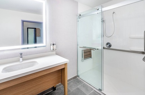 Doswell Hotel | Garner Hotel Doswell Southeast by IHG