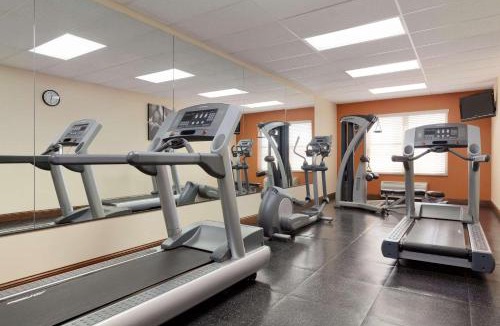 Gillette Hotel | Garner Hotel Gillette South by IHG