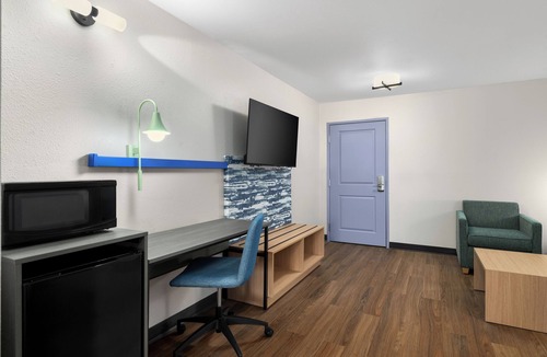 Madison Hotel | Garner Hotel Madison Huntsville Airport by IHG