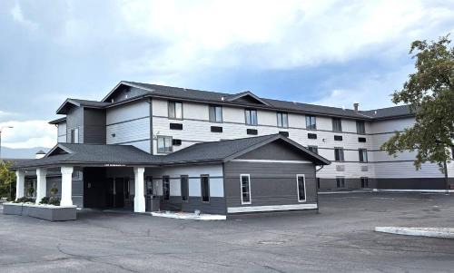 Franklin to the Fort Hotel | Garner Hotel Missoula Southwest by IHG