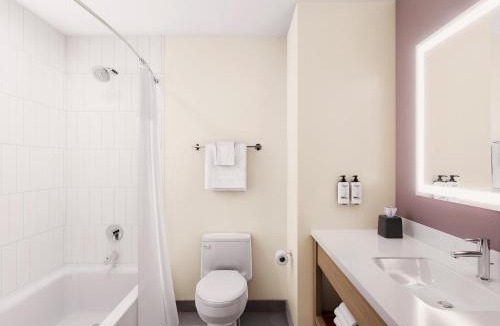 Franklin to the Fort Hotel | Garner Hotel Missoula Southwest by IHG