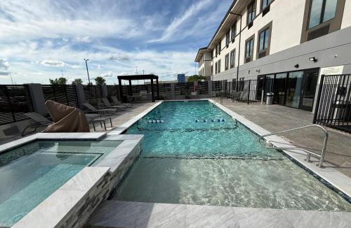 Norman Hotel | Garner Hotel Norman - University Area by IHG