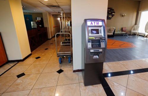Orlando Hotel | Garnet Inn & Suites, Orlando