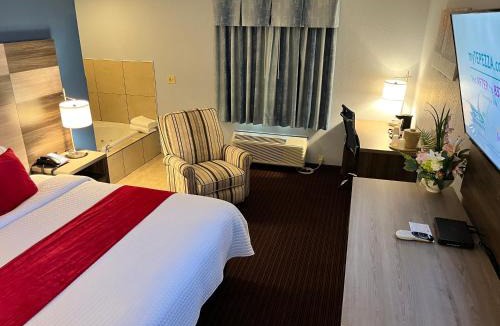 Garnett Hotel | Garnett Hotel & RV Park