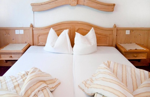 Ravaisch House | Garni Appartement Collina