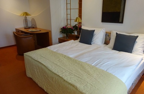 Caslano Hotel | Garni Gardenia