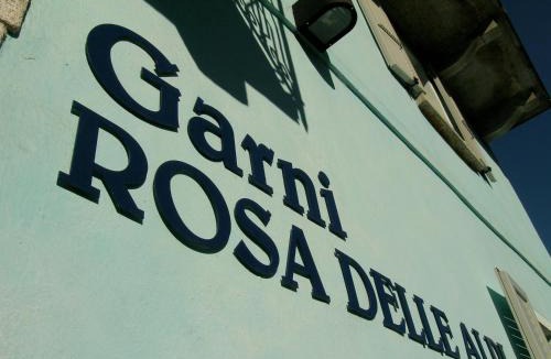 Gordola Hotel | Garni Rosa Delle Alpi